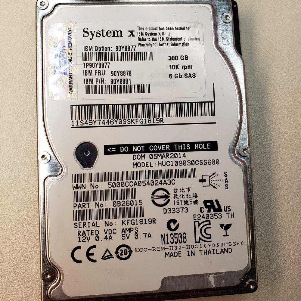 IBM 300GB 10K RPM 2.5" SAS Hard Drive. HUC109030CSS600.